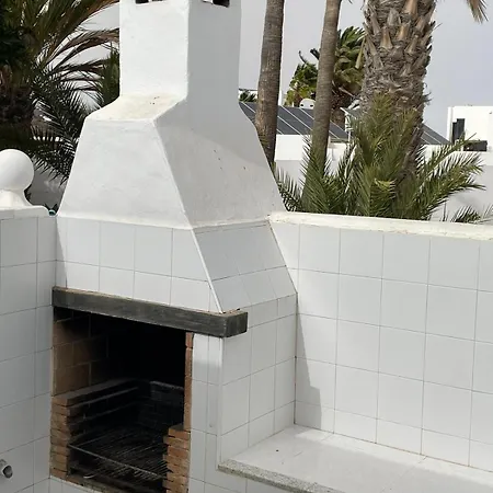 Rosa Villa Puerto del Carmen (Lanzarote)